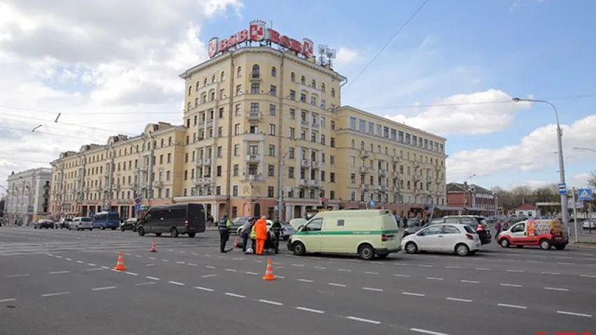 ДАІ заявіла, што інспектара ў Мінску збіў матацыкліст (фота)